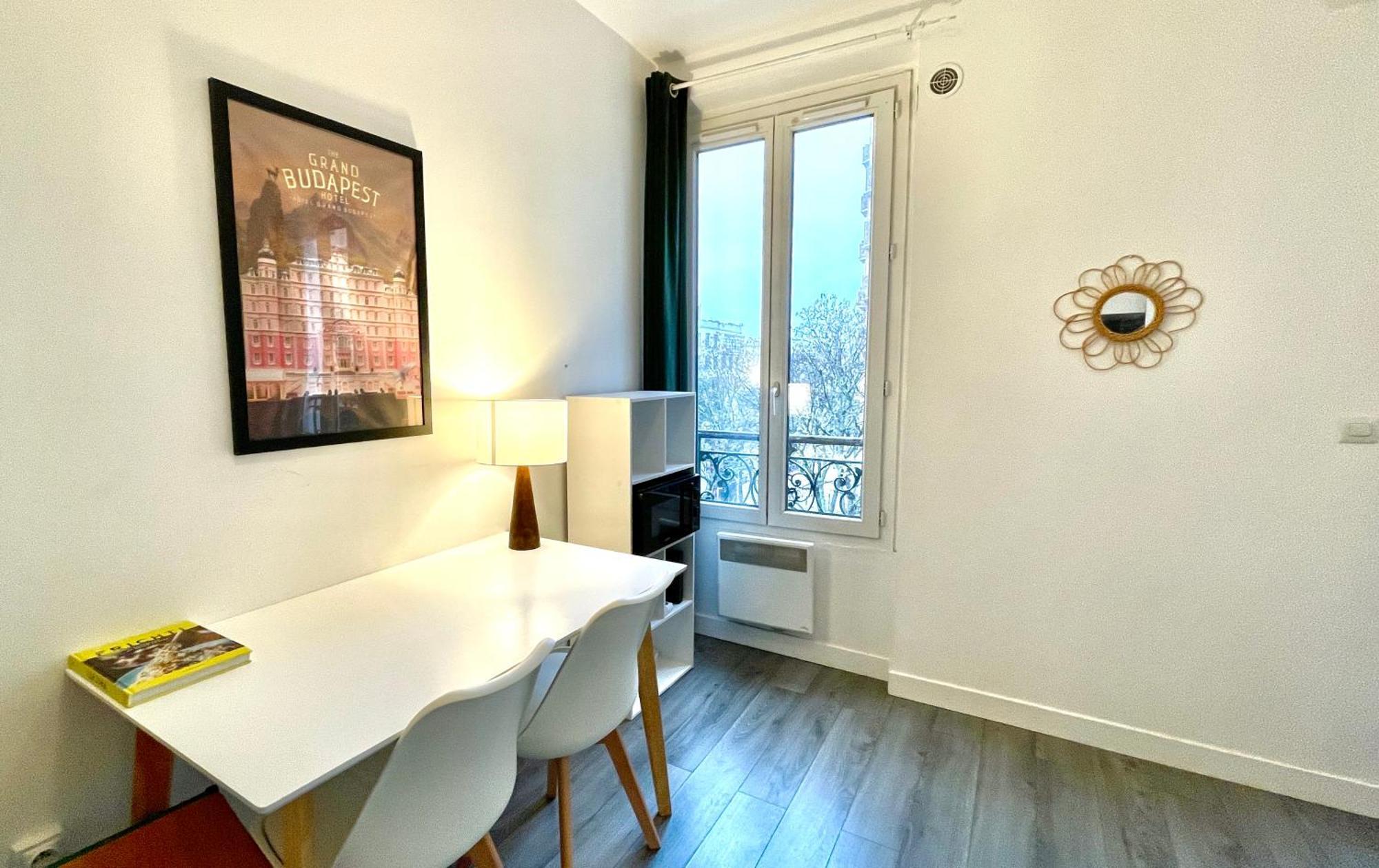 Charming Bright Sunny Studio Near Canal St Martin Parigi Esterno foto
